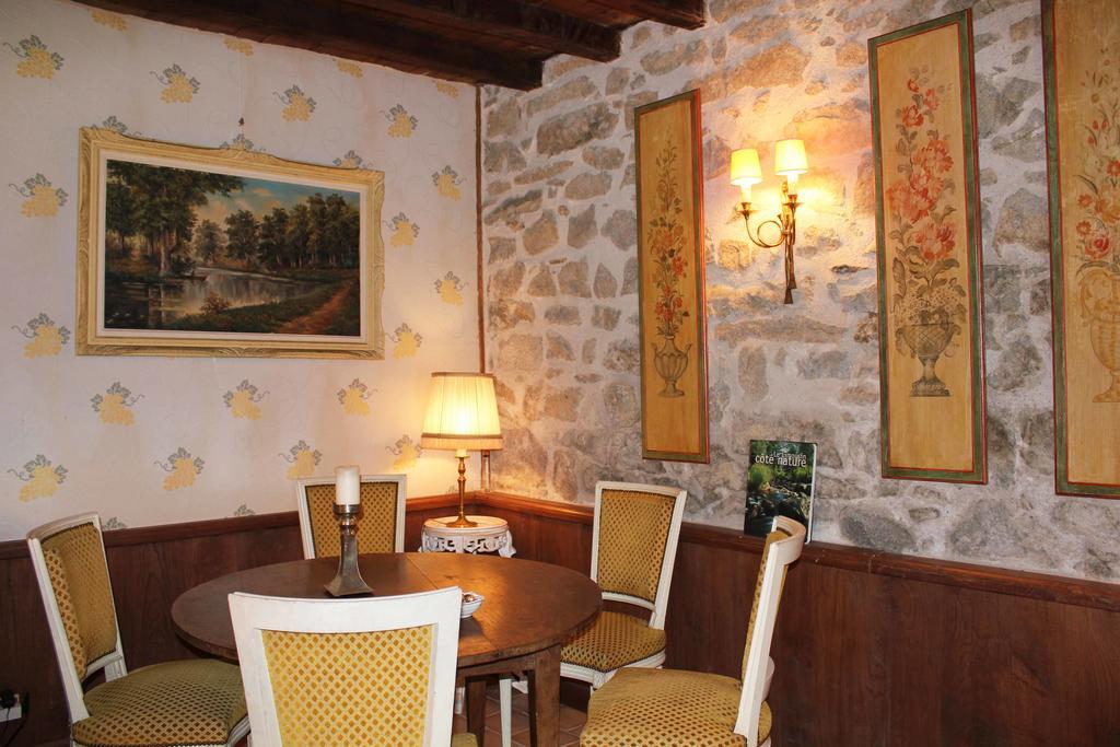 Les Vergnes Saint-Pardoux-le-Neuf Buitenkant foto