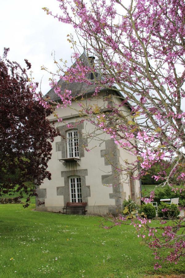 Les Vergnes Saint-Pardoux-le-Neuf Buitenkant foto